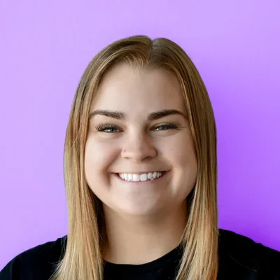 A headshot photo of Abbey